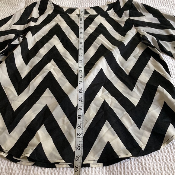Chevron striped blouse - Picture 4 of 4